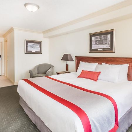 Ramada By Wyndham Hinton Otel Dış mekan fotoğraf