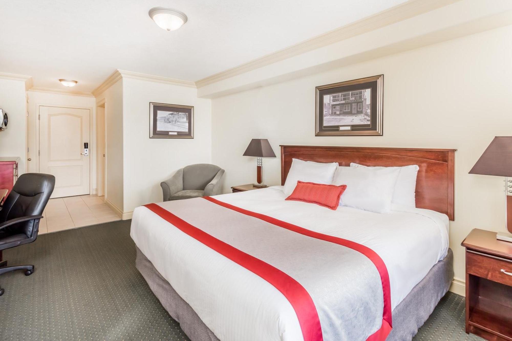 Ramada By Wyndham Hinton Otel Dış mekan fotoğraf